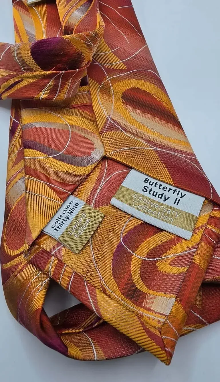 Jerry J Garcia  100% Silk Tie BUTTERFLY STUDY Collection 39 Necktie